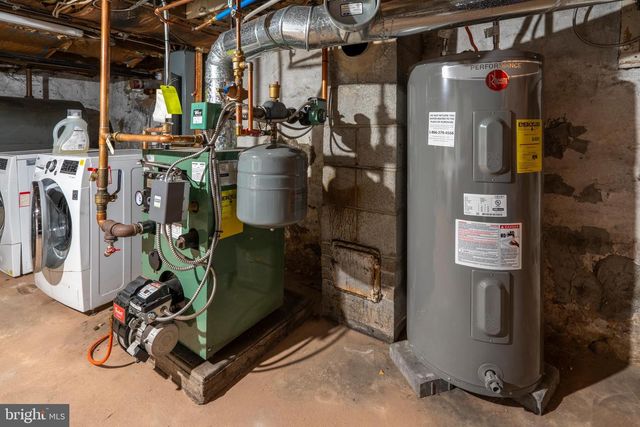 202 DOTTS ST, Pennsburg, PA 18073