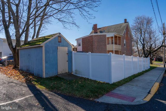 202 DOTTS ST, Pennsburg, PA 18073