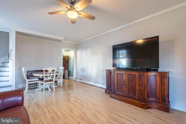 202 DOTTS ST, Pennsburg, PA 18073