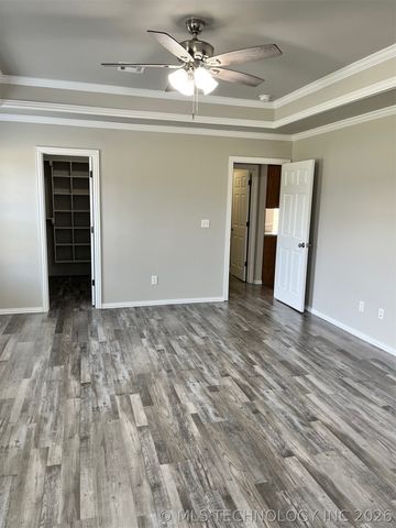 12047 N 193rd East Avenue, Collinsville, OK 74021