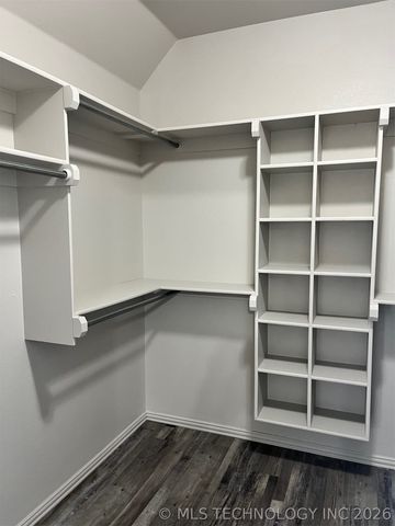 12047 N 193rd East Avenue, Collinsville, OK 74021