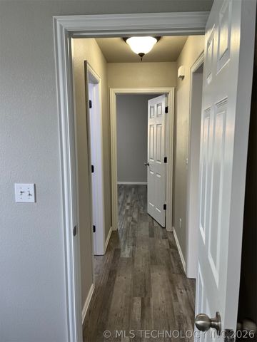 12047 N 193rd East Avenue, Collinsville, OK 74021