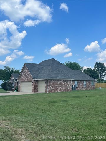 12047 N 193rd East Avenue, Collinsville, OK 74021