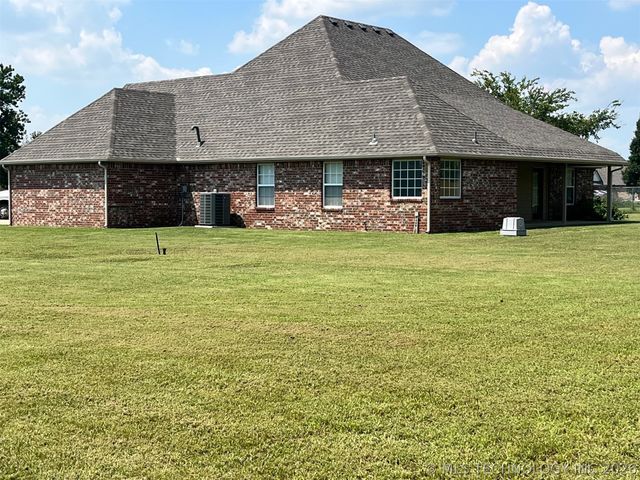 12047 N 193rd East Avenue, Collinsville, OK 74021