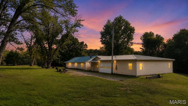 19463 State Highway U, Irondale, MO 63648