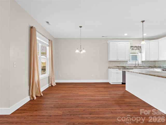 237 Leyland Circle, Hendersonville, NC 28792