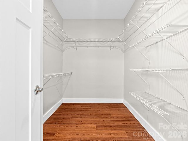 237 Leyland Circle, Hendersonville, NC 28792
