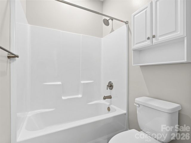 237 Leyland Circle, Hendersonville, NC 28792