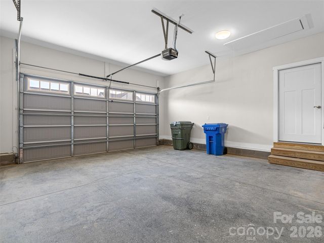 237 Leyland Circle, Hendersonville, NC 28792