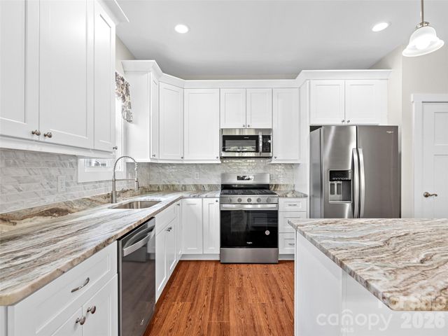 237 Leyland Circle, Hendersonville, NC 28792