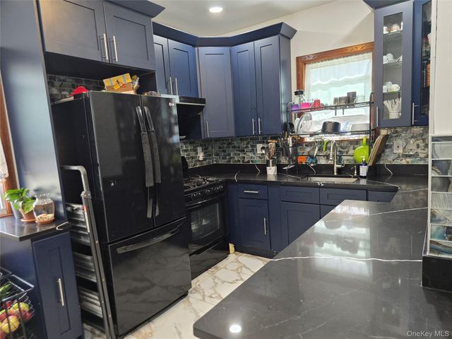 87-65 95th Street, Woodhaven, NY 11421