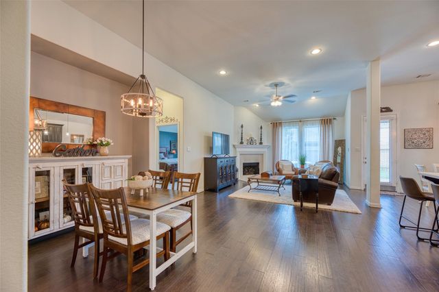 6207 Glenn Hills Lane, League City, TX 77573