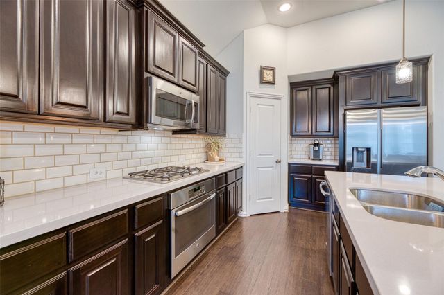 6207 Glenn Hills Lane, League City, TX 77573