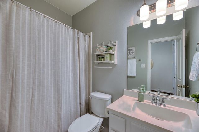 6207 Glenn Hills Lane, League City, TX 77573