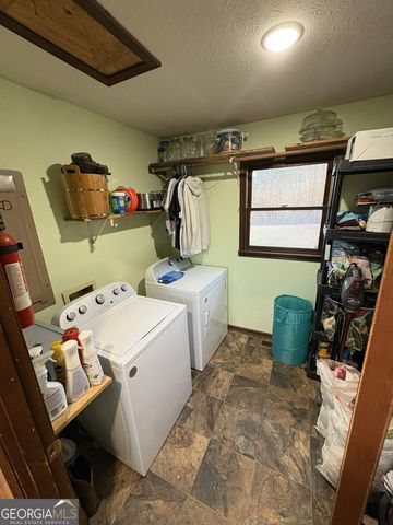 781 Thomas Street, Roopville, GA 30170