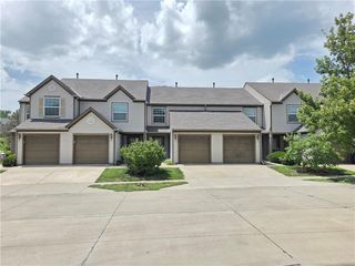 5409 N Mercier Avenue E, Kansas City, MO 64118
