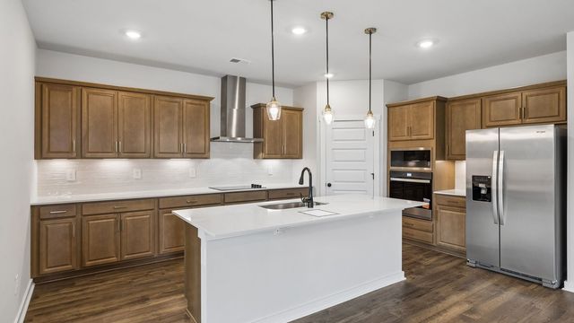 4325 Scarlet Ct, Columbia, TN 38401