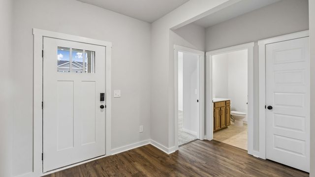 4325 Scarlet Ct, Columbia, TN 38401