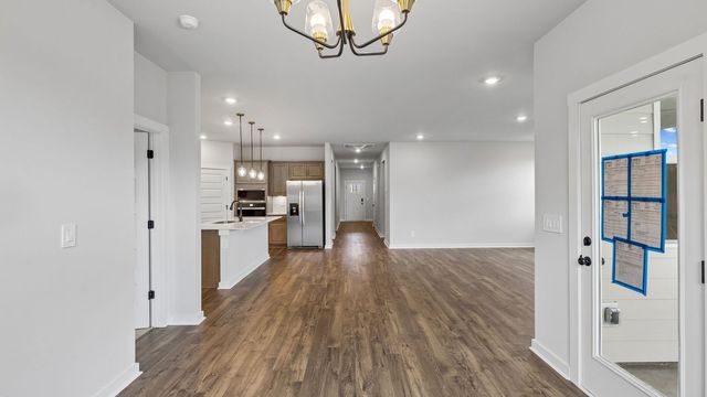 4325 Scarlet Ct, Columbia, TN 38401