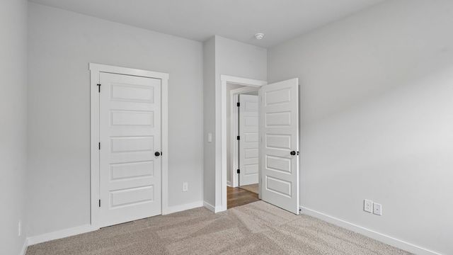 4325 Scarlet Ct, Columbia, TN 38401