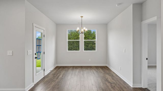 4325 Scarlet Ct, Columbia, TN 38401