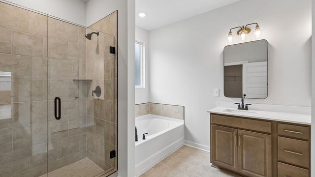 4325 Scarlet Ct, Columbia, TN 38401