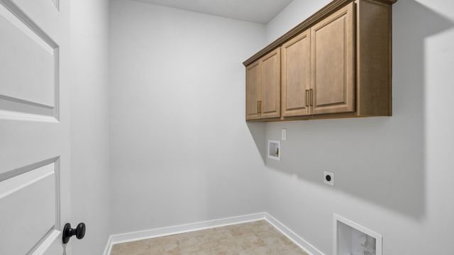 4325 Scarlet Ct, Columbia, TN 38401