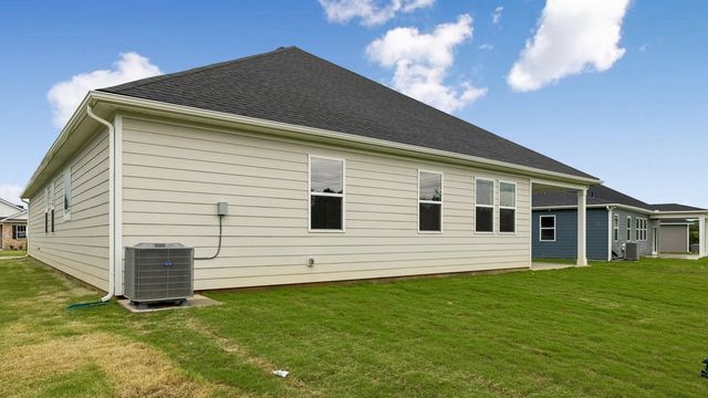 4325 Scarlet Ct, Columbia, TN 38401