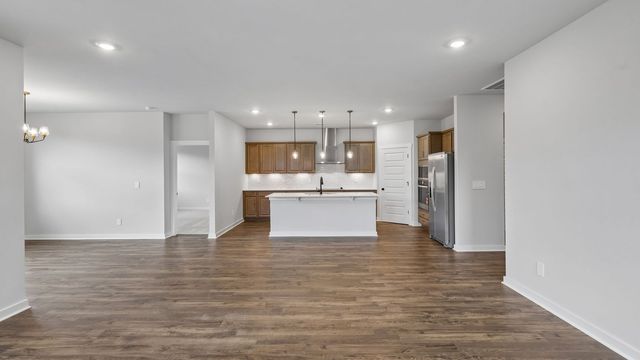 4325 Scarlet Ct, Columbia, TN 38401