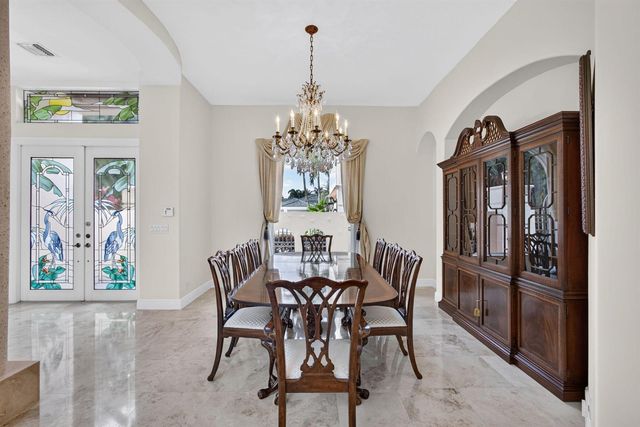 5133 Isabella Drive, Palm Beach Gardens, FL 33418