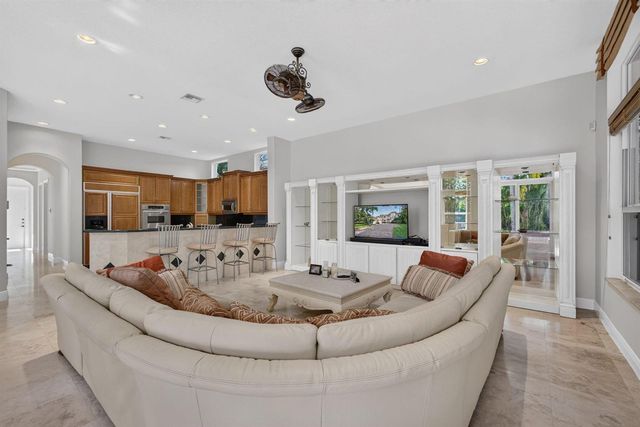 5133 Isabella Drive, Palm Beach Gardens, FL 33418