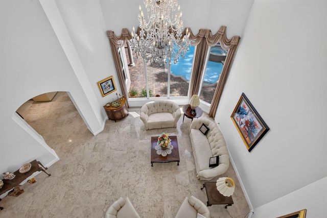 5133 Isabella Drive, Palm Beach Gardens, FL 33418