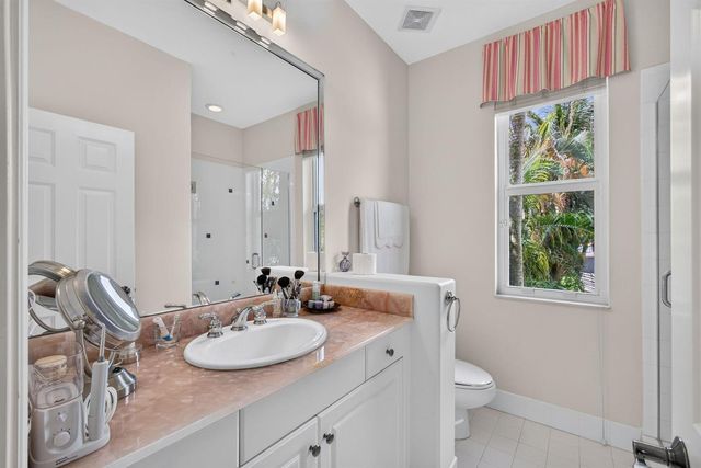 5133 Isabella Drive, Palm Beach Gardens, FL 33418