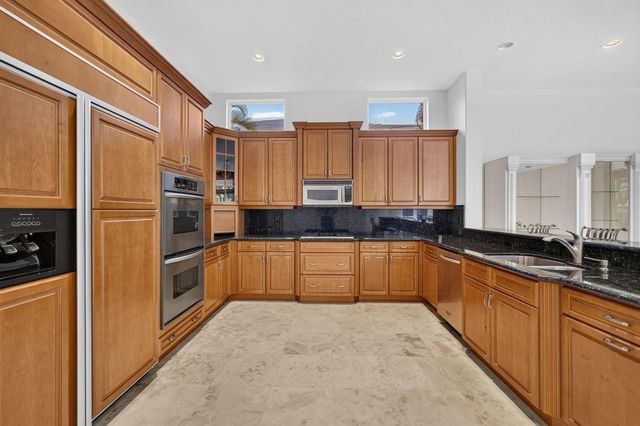5133 Isabella Drive, Palm Beach Gardens, FL 33418