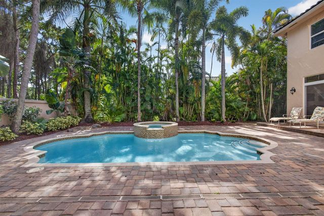 5133 Isabella Drive, Palm Beach Gardens, FL 33418