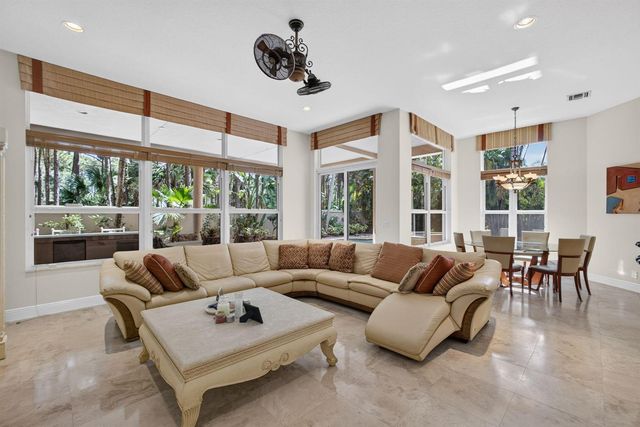 5133 Isabella Drive, Palm Beach Gardens, FL 33418