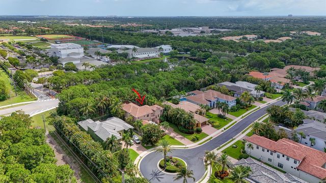 5133 Isabella Drive, Palm Beach Gardens, FL 33418