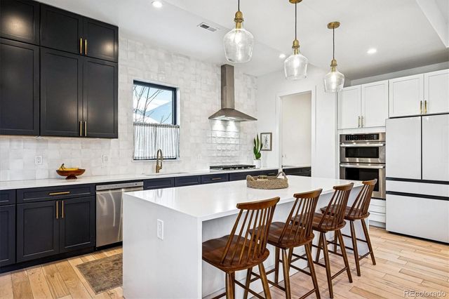 2645 W 39th Avenue, Denver, CO 80211