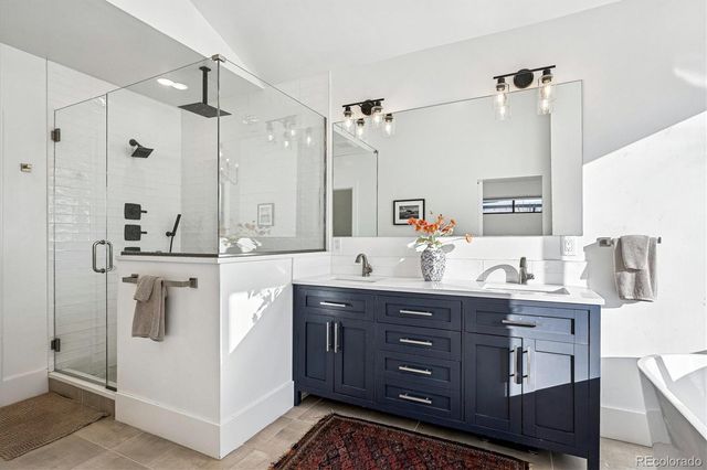 2645 W 39th Avenue, Denver, CO 80211