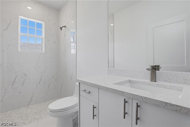 4708 27th ST SW, Lehigh Acres, FL 33973
