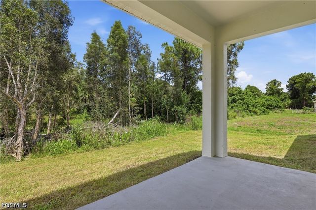 4708 27th ST SW, Lehigh Acres, FL 33973
