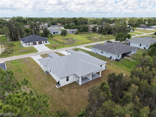 4708 27th ST SW, Lehigh Acres, FL 33973