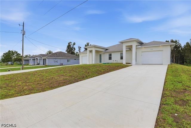 4708 27th ST SW, Lehigh Acres, FL 33973