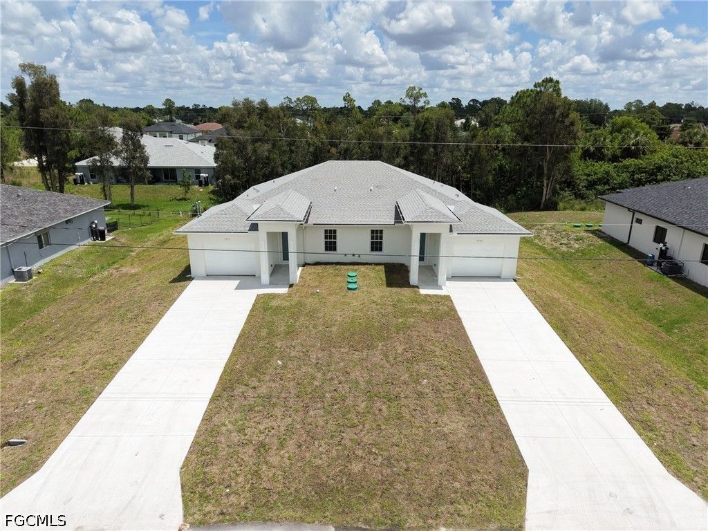 4708 27th ST SW, Lehigh Acres, FL 33973