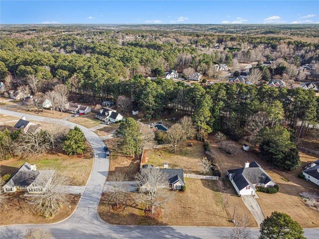 2660 Tribble Gates Drive, Loganville, GA 30052