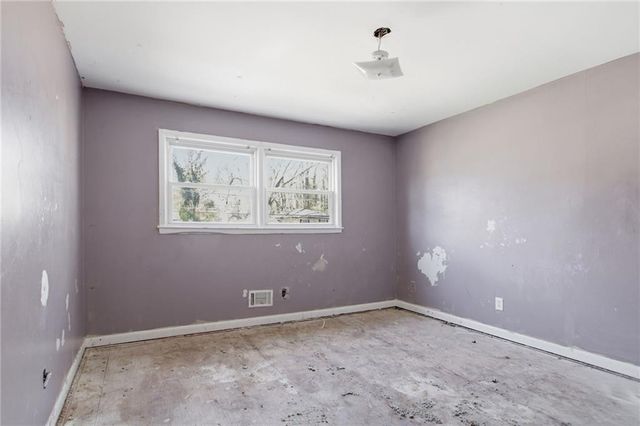 2459 Rockknoll Drive, Conley, GA 30288