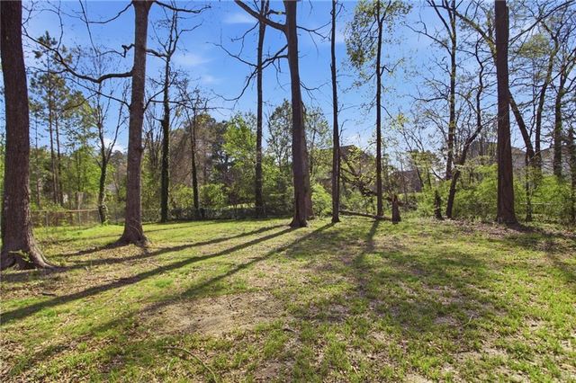 2459 Rockknoll Drive, Conley, GA 30288