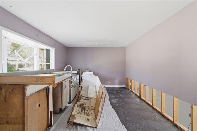 2459 Rockknoll Drive, Conley, GA 30288