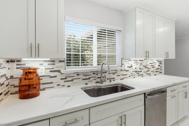 4200 42nd Ave, Sacramento, CA 95824