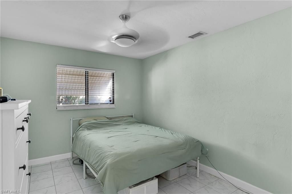 Image 21 of property listing at 102 SE 42nd ST, Cape Coral, FL 33904